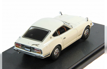 NISSAN Fairlady Z S30, white