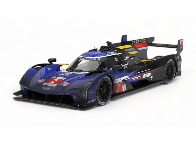 CADILLAC V-series-r Lmc55r 5.5l V8 Team Cadillac Racing №2 3rd 24h Le Mans After Race (2023) Earl Bamber - Alex Lynn - Richard Westbrook, Blue Black