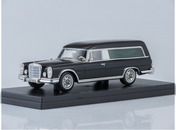 MERCEDES-BENZ 600 Pullman Hearse (1963), black