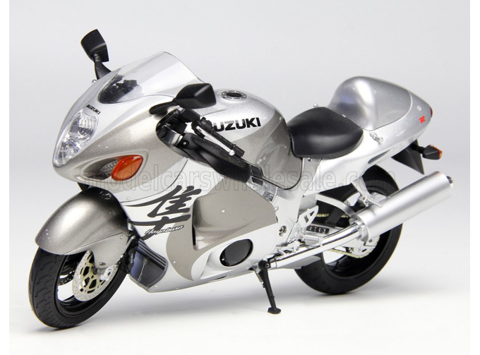 SUZUKI Gsx 1300r Hayabusa (2001), silver