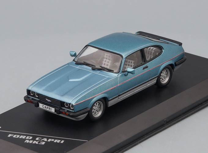 FORD Capri MKIII 2.8 Injection (1982), metallic blue/silver