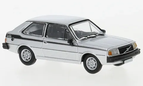 VOLVO 343 (1976), silver
