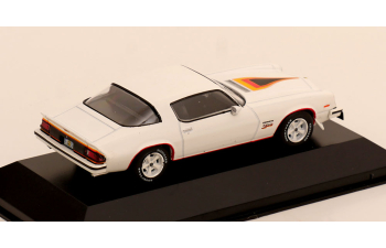 CHEVROLET Camaro Z28 (1977), white