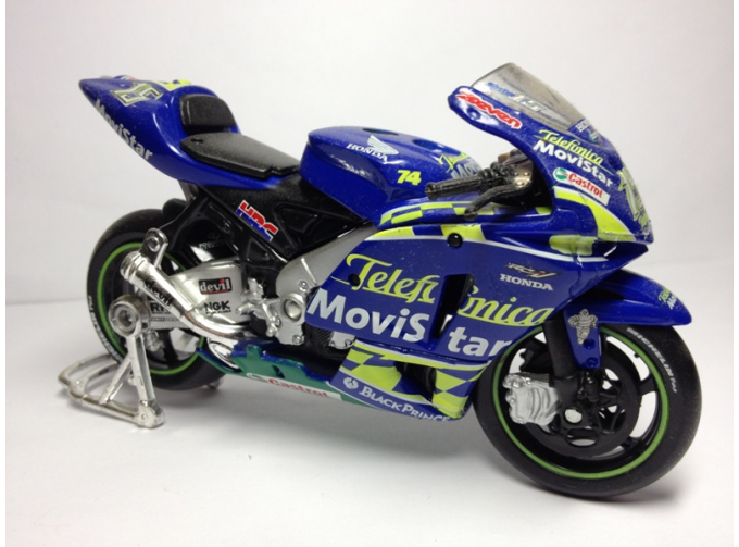 HONDA RC211V 2003 Rider SETE Gibernau,blue