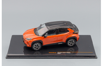 TOYOTA Yaris Cross (2022), orange-metallic