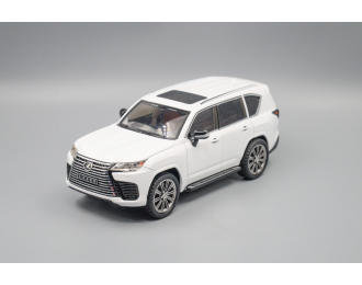 LEXUS LX600, белый, 22 см.