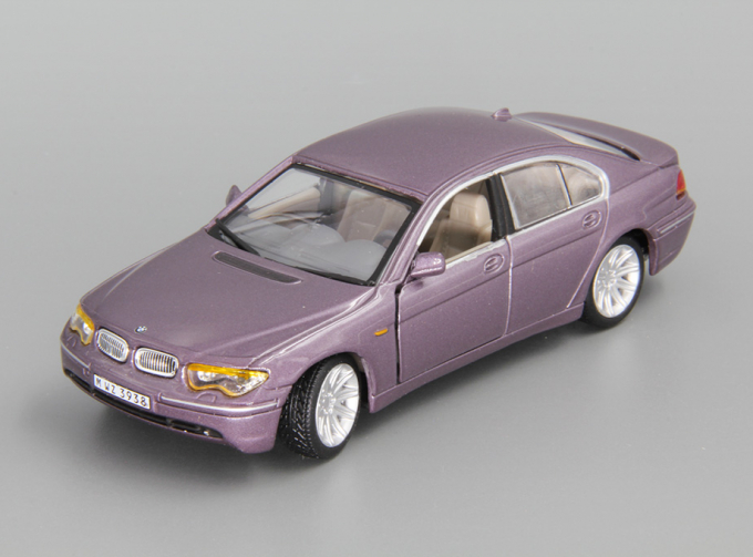 BMW 7 Series (откр.двери), purple