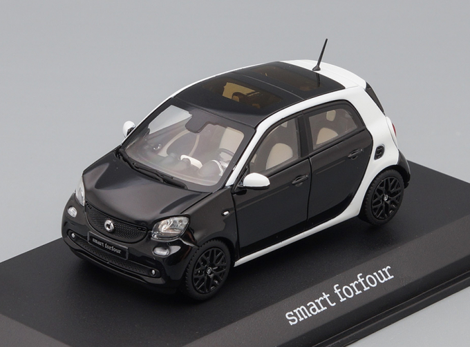 SMART ForFour Passion, white / black