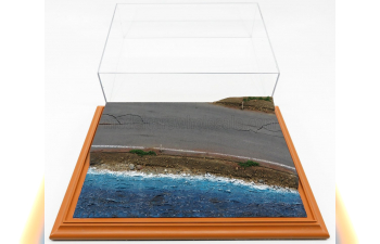 VETRINA DISPLAY BOX Diorama Base Strada Litorale - Sea Side Base - Lungh.lenght Cm 42.5 X Largh.width Cm 31.3 X Alt.height Cm 12.5 (altezza Interna Cm 9.7), Plastic Display