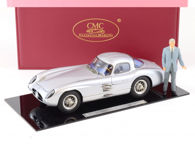 MERCEDES-BENZ 300 SLR Coupé, 1955, including figurine and acrylic base plate with engraved plaque