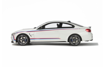 BMW M4 Pack Performance, L.e. 1500 pcs. (alpine white)