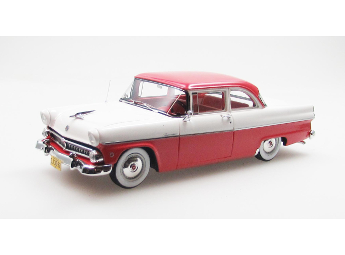 FORD Customline 2х дверный седан (1955), красно-белый