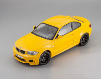 BMW 1er M Coupe (2011), yellow