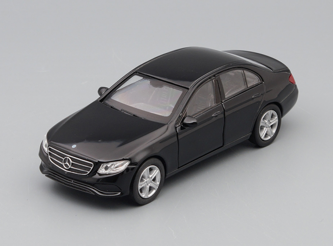 MERCEDES-BENZ E-Class, black