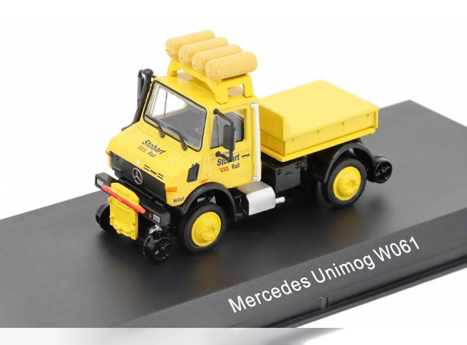 MERCEDES-BENZ Unimog W061, yellow