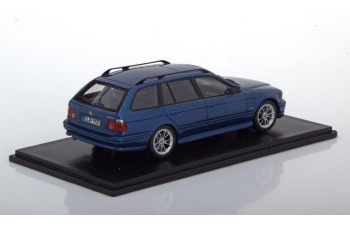 BMW 520 Touring (E39) 2002 Metallic Blue
