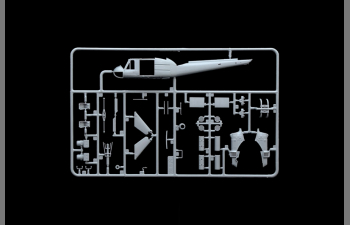 Сборная модель Вертолет UH-1C GUNSHIP