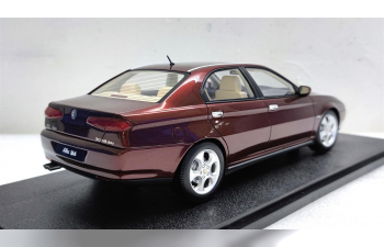 ALFA ROMEO 166 3.0 V6 24v Super (1998), Red Met