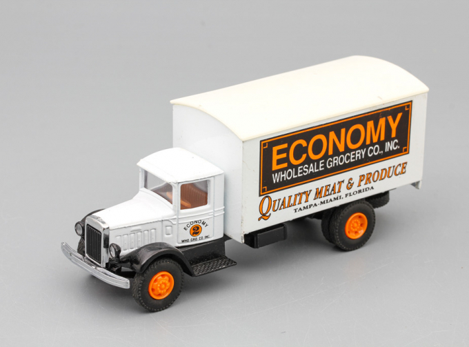 MACK Economy, white