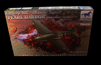Сборная модель Curtiss P-40C `Warhawk` Fighter (US Army Air Force) "Pearl Harbor and Other Teatre"