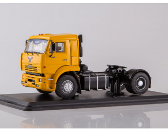 Камский грузовик 5460 седельный тягач, желтый