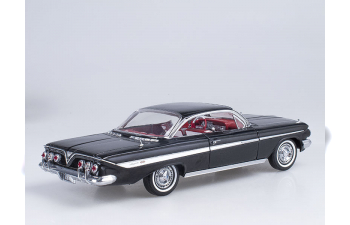 CHEVROLET Impala Sport Coupe (1961), black