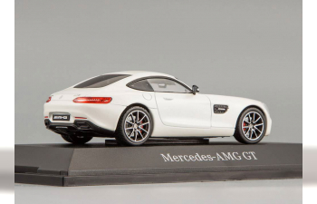 MERCEDES-BENZ AMG GT S C190, white