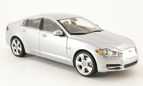 Jaguar XF silver