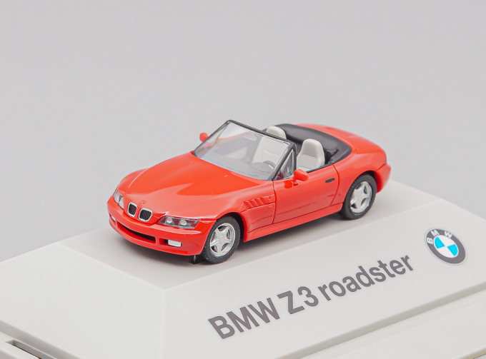 BMW Z3 Roadster, red