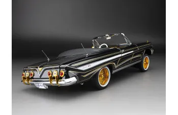 CHEVROLET Impala Convertible Lowrider (1961), black