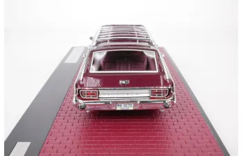CHRYSLER Town & Country (1966), dark red metallic (ruby poly)