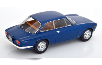 ALFA ROMEO Giulia 1600 Sprint GT (1963), dark blue