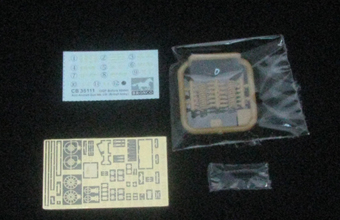 Сборная модель Зенитное орудие OQF 40mm Bofors Anti-aircraft Gun Mk.I/III (British Version)