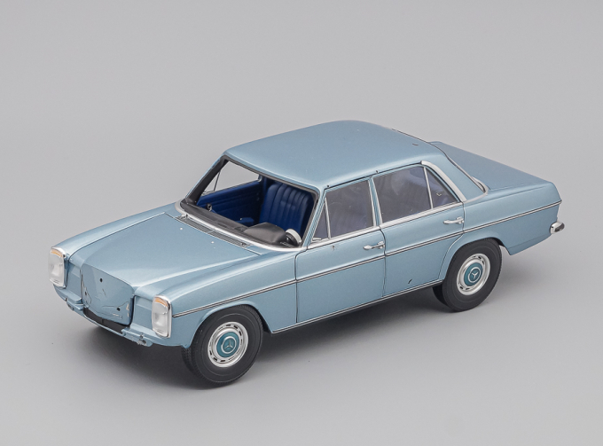 MERCEDES-BENZ 200, blue metallic