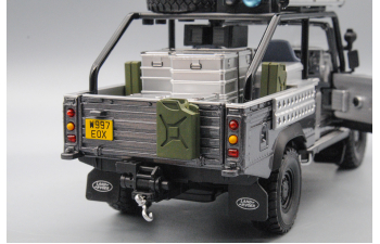 LAND ROVER DEFENDER серый, 22 см