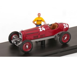 ALFA ROMEO P3 №24  Winner Monza, Nuvolari (1932)-с фигуркой победителя