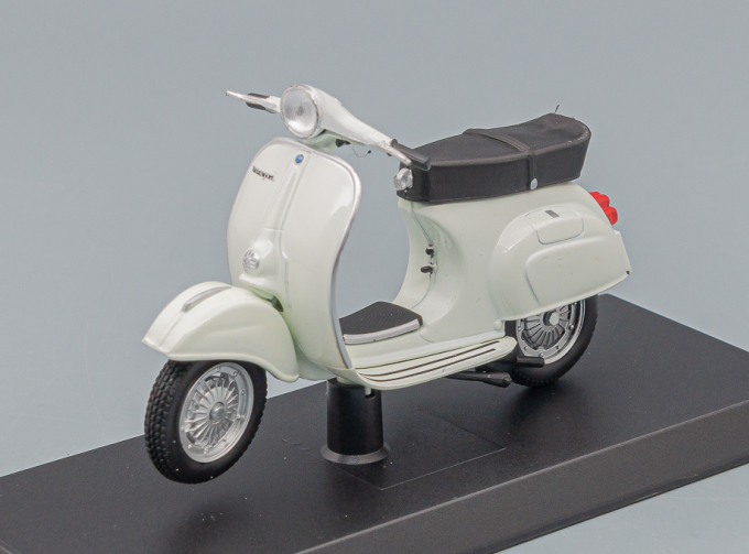 PIAGGIO Vespa 125 Primavera (1968), White