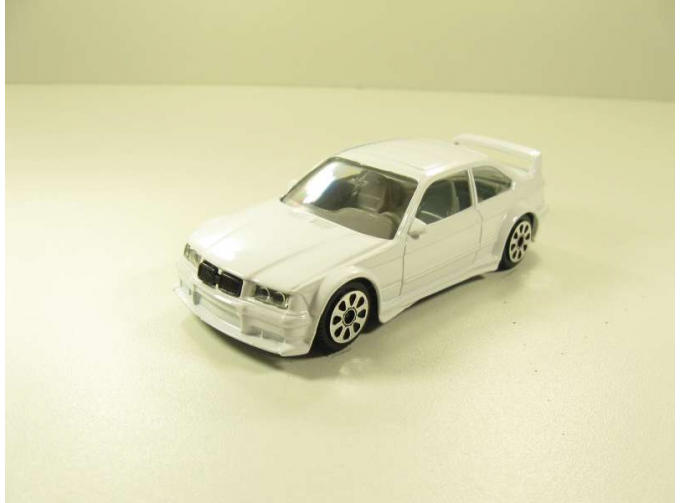 BMW M3, белый