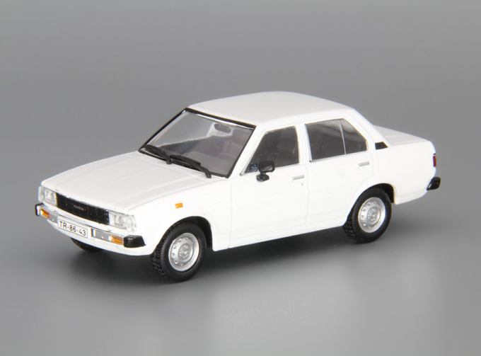 TOYOTA Corolla E70, Kultowe Auta 99, white