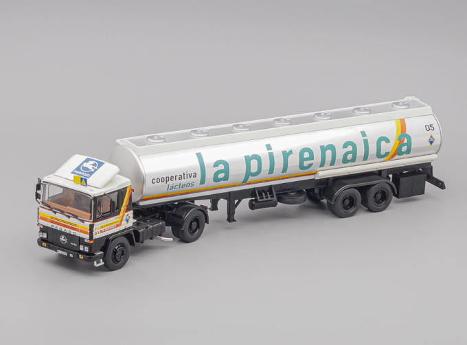 PEGASO 1231 Cara Cuadrada Citerne La Pirenaica (1983), silver / white