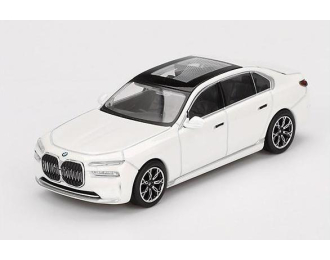 BMW i7 xDrive60 RHD (2024), white