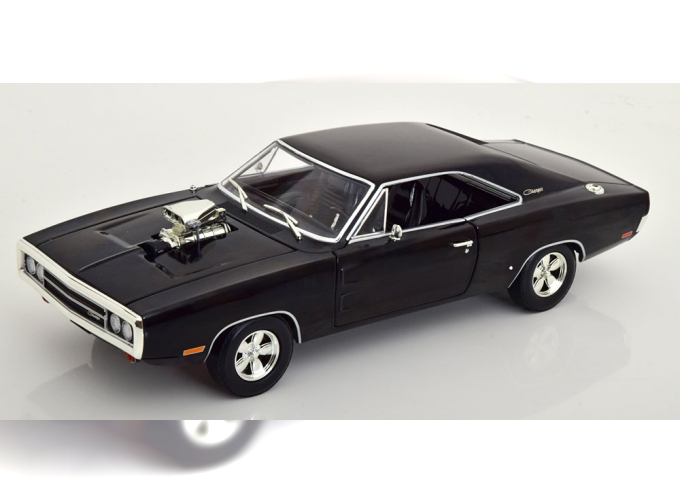 DODGE Charger with blown engine (1970), black