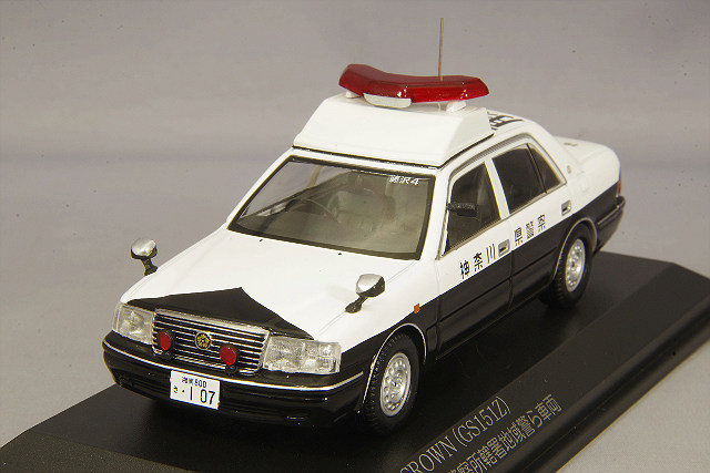 TOYOTA  Crown (GS151Z) *Police Car Kanagawa* (2000), black / white 