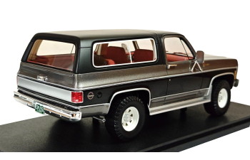 CHEVROLET BLAZER K5 4x4 (1978), black /gold