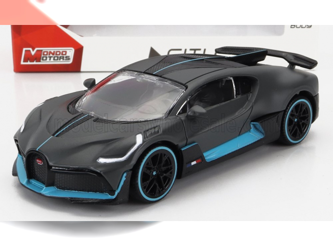 BUGATTI Divo (2018), Matt Grey Light Blue