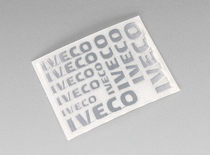 Наклейка объёмная металлизированная логотипы IVECO 