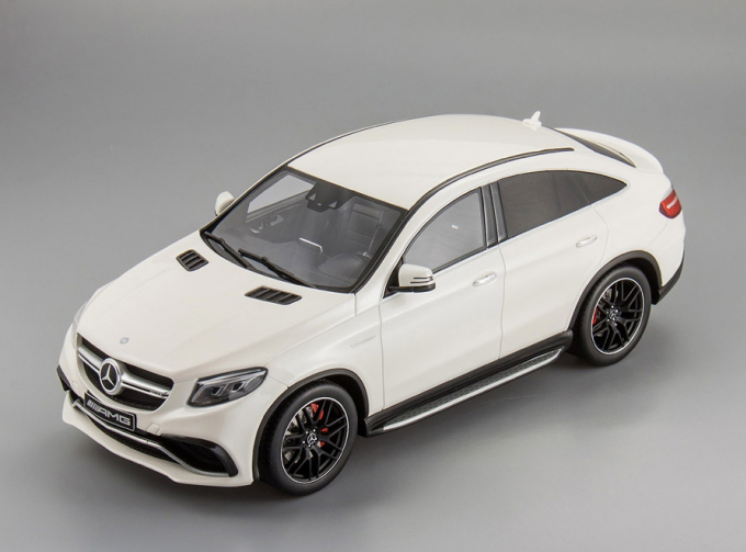 Mercedes-Benz GLE 63 AMG Coupé (white)