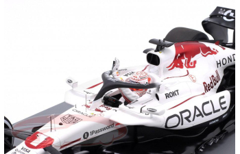 RED BULL RB21 #1 Pole Position & Winner Japanese GP (Suzuka) Formula 1 Max Verstappen (2025)