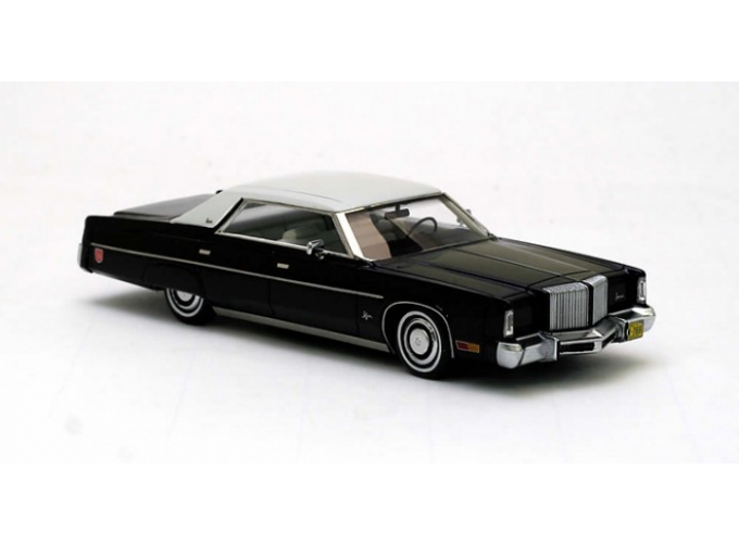 CHRYSLER Imperial 4-Door Hardtop Sedan 1975 (black / white)