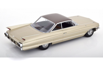 CADILLAC Coupe DeVille Series 62 (1961), beige metallic/brown metallic